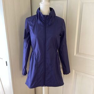 The North Face Women's Purple Blue wind breaker Sz S/P